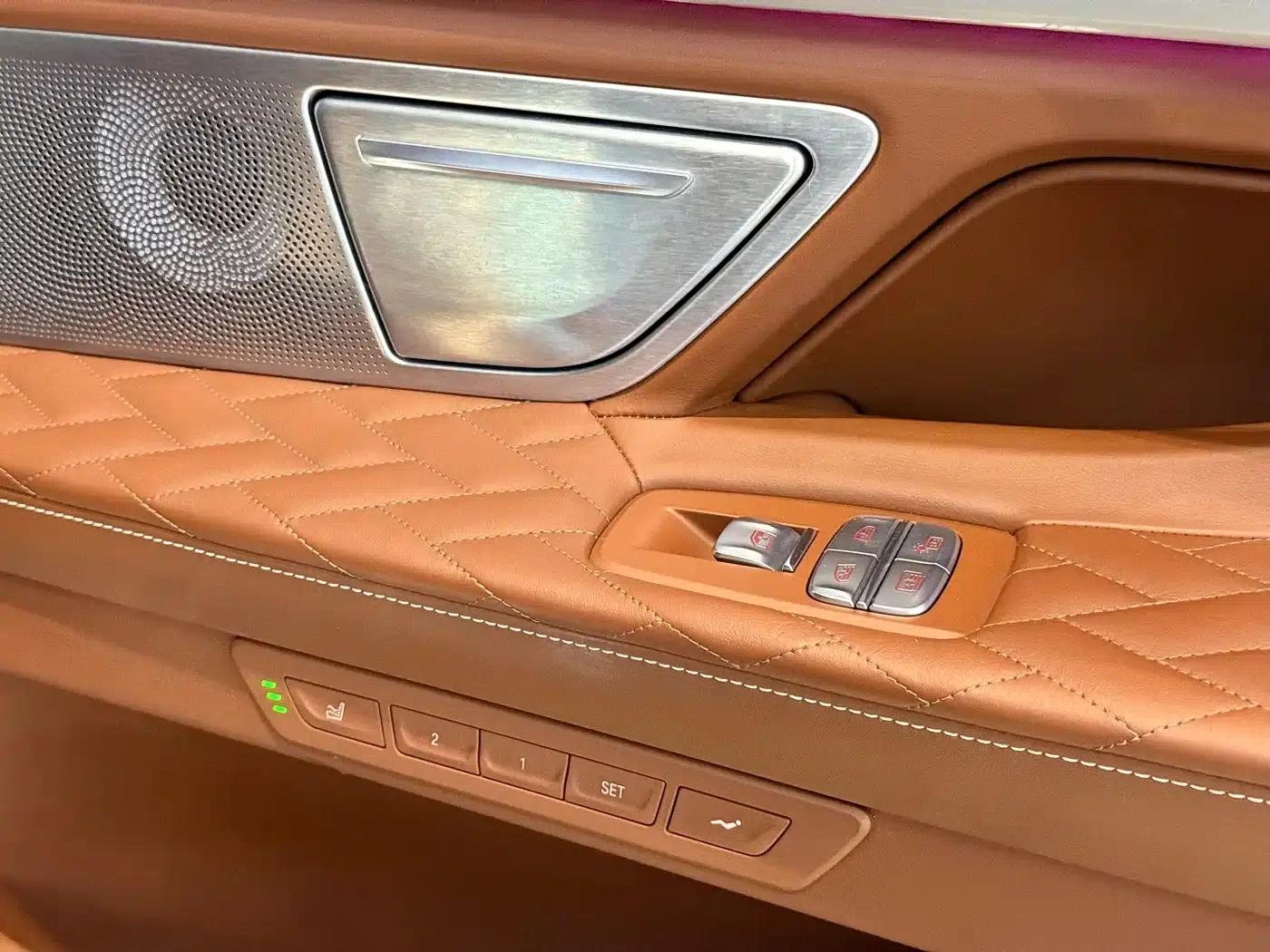 2019 BMW 7 Series Facelift 740Li xDrive Executive M Sport Package — миниатюра 13