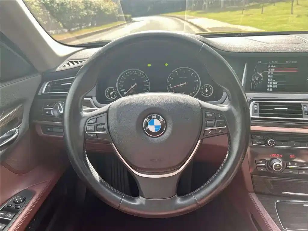 BMW 7 Series 2014 730Li Luxury Edition — миниатюра 11