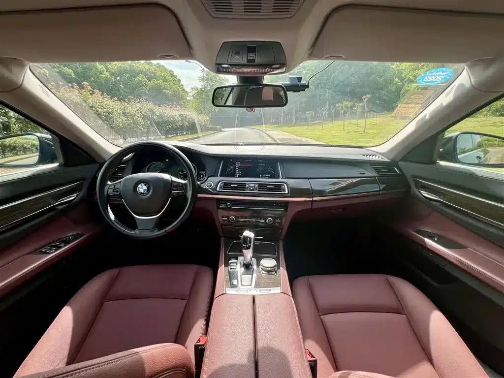 BMW 7 Series 2014 730Li Luxury Edition — миниатюра 14
