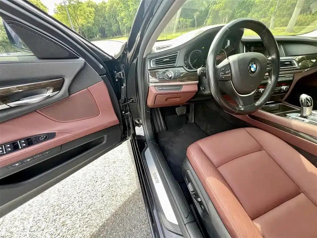 BMW 7 Series 2014 730Li Luxury Edition — миниатюра 8