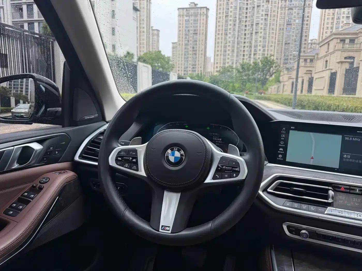 2019 BMW X5 Imported xDrive40i Luxury M Sport Package — миниатюра 13