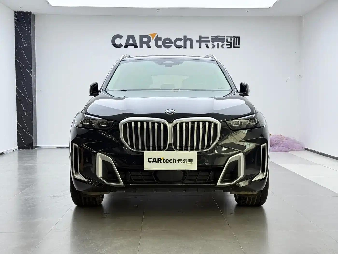 BMW X5 2023 xDrive 30Li Luxury M Sport Package — миниатюра 2