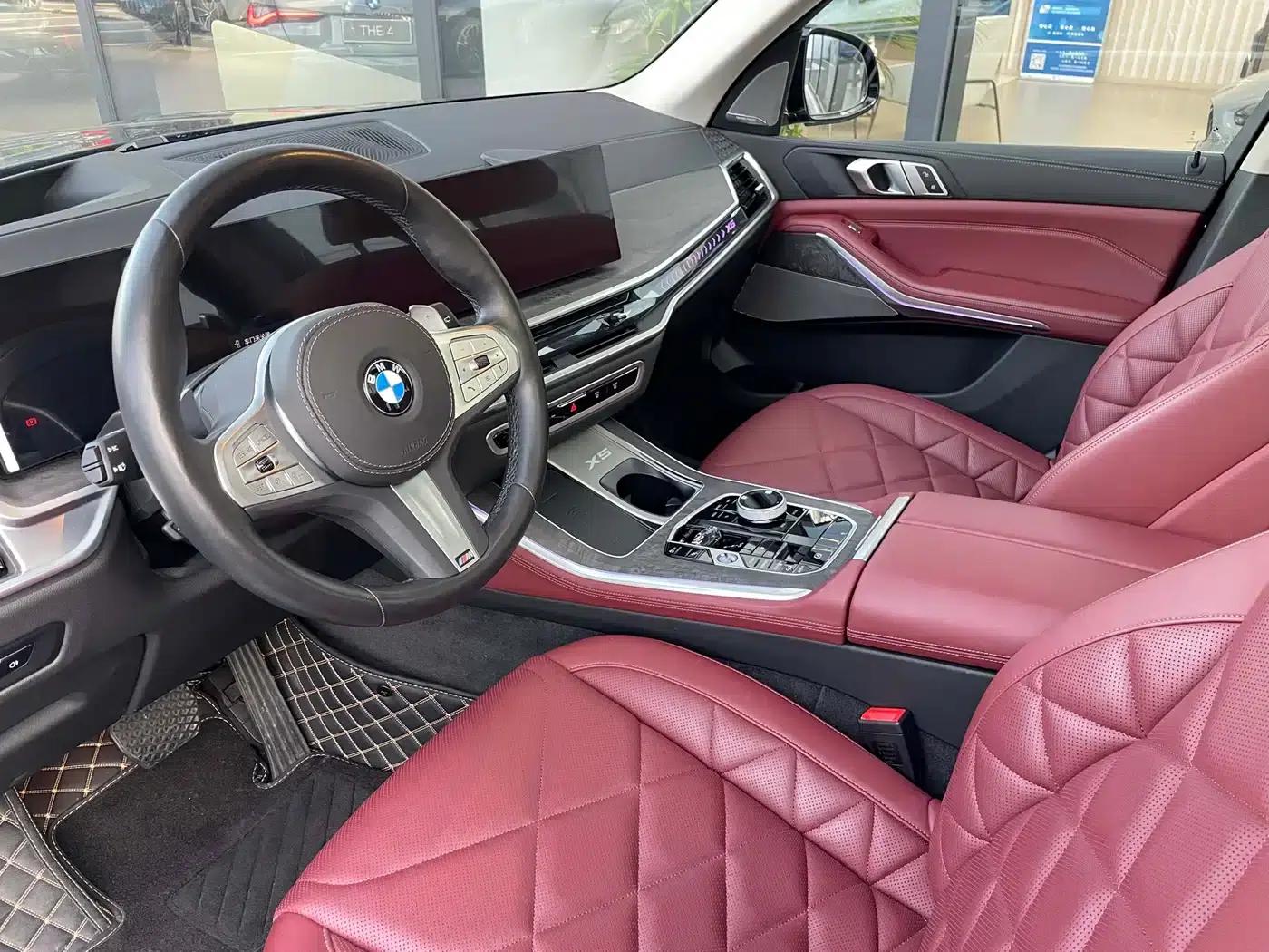 BMW X5 2025 xDrive 30Li M Sport Shadow Edition — миниатюра 7