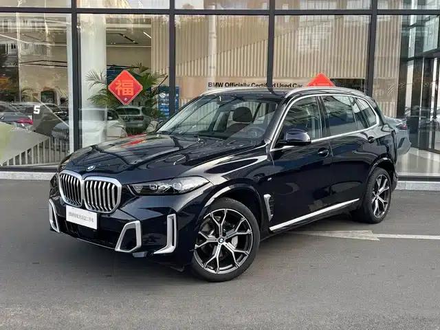 BMW X5 2025 xDrive 30Li M Sport Shadow Edition