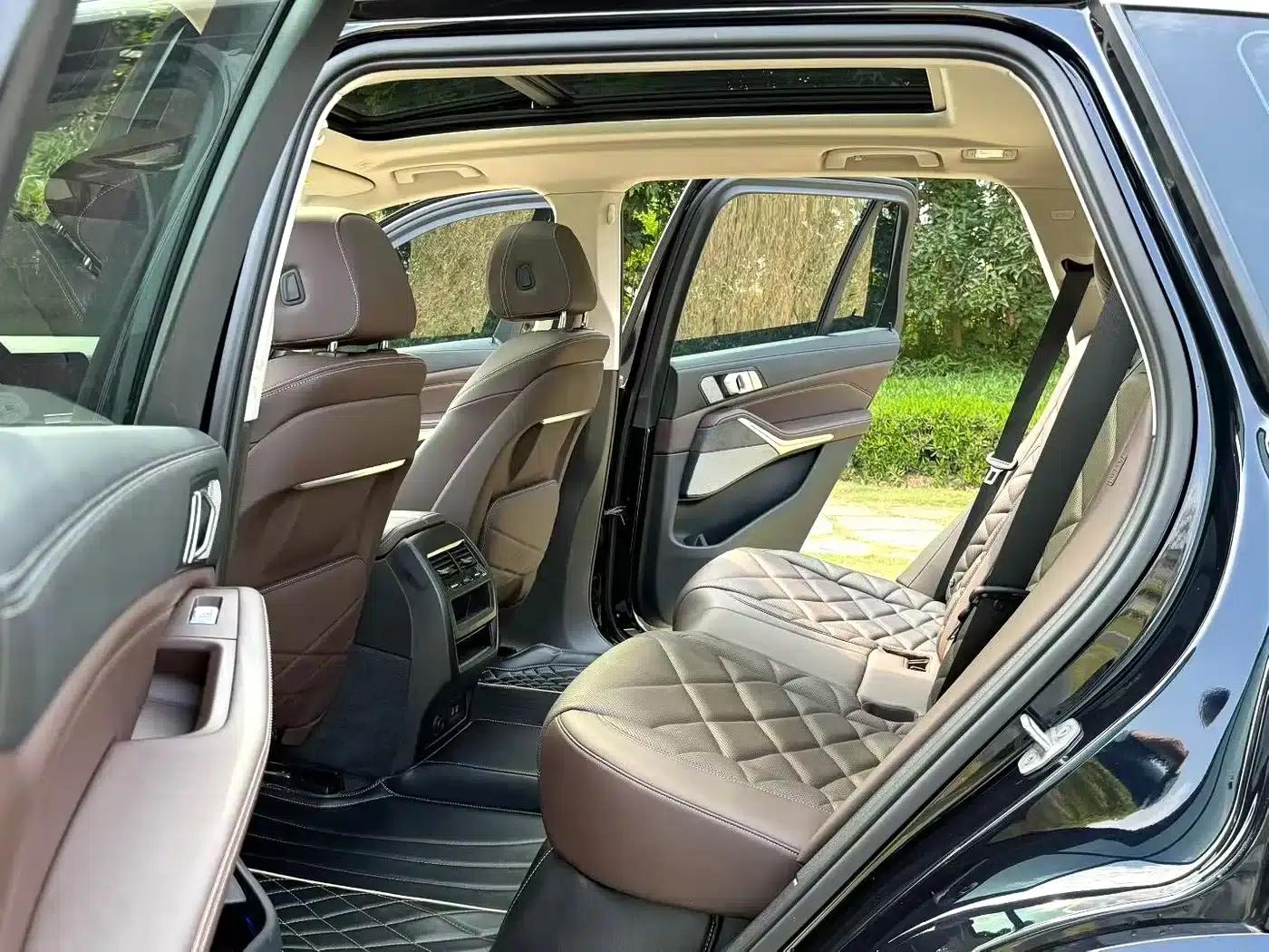BMW X5 2022 xDrive 30Li Luxury M Sport Package — миниатюра 4