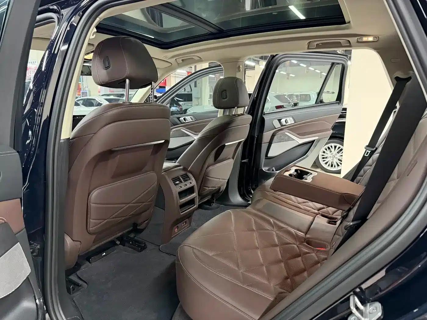 BMW X5 2022 xDrive 30Li Luxury M Sport Package — миниатюра 9