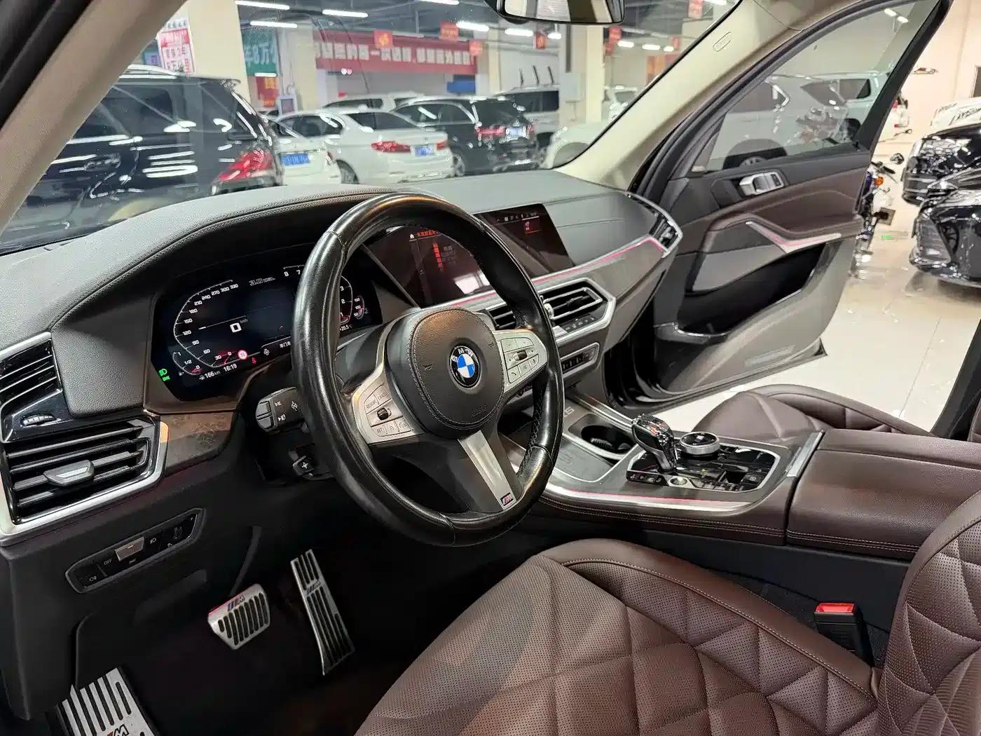 BMW X5 2022 xDrive 30Li Luxury M Sport Package — миниатюра 10