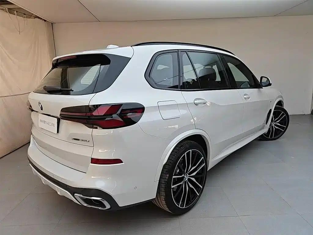 BMW X5 2025 xDrive 30Li M Sport Shadow Edition — миниатюра 3