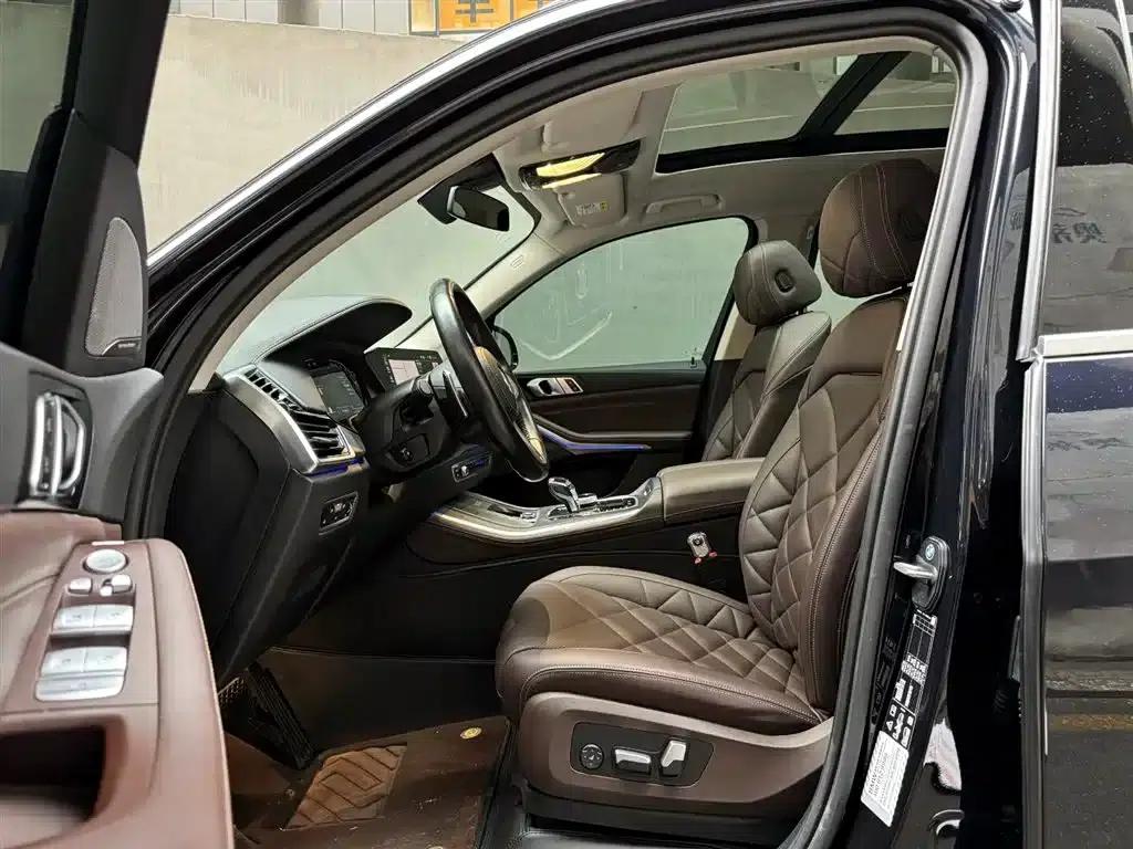 BMW X5 2022 xDrive 30Li M Sport Package — миниатюра 9