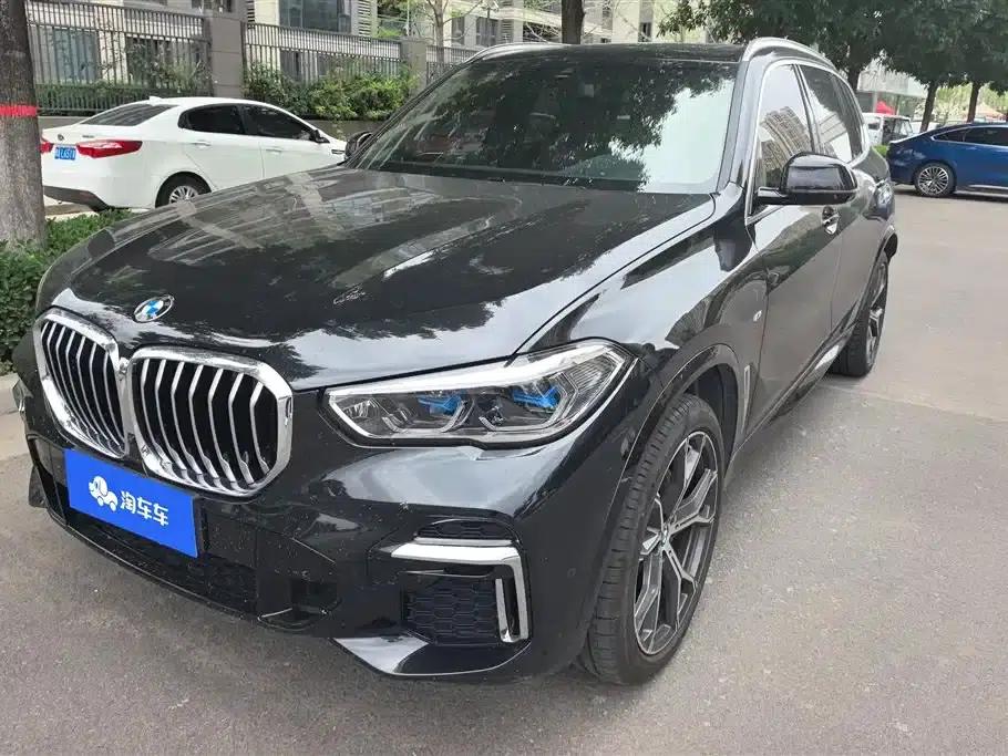 BMW X5 2022 xDrive 40Li M Sport Package — миниатюра 1