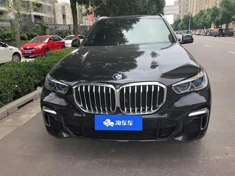 BMW X5 2022 xDrive 40Li M Sport Package — миниатюра 2