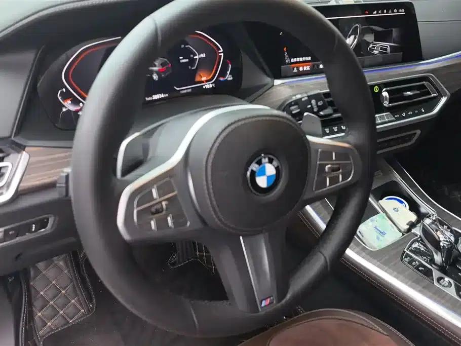BMW X5 2022 xDrive 40Li M Sport Package — миниатюра 15