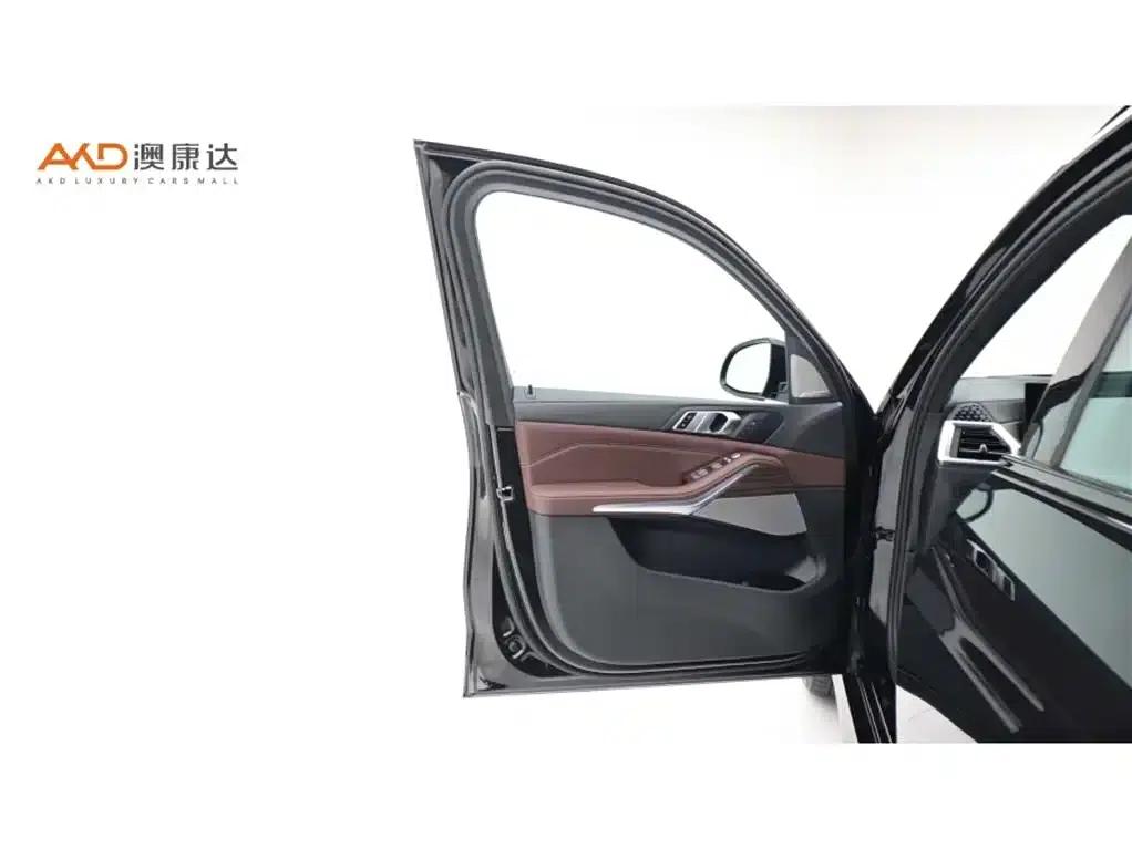 BMW X5/40Li/3.0T/2023/xDrive M Sport Shadow Edition — миниатюра 10