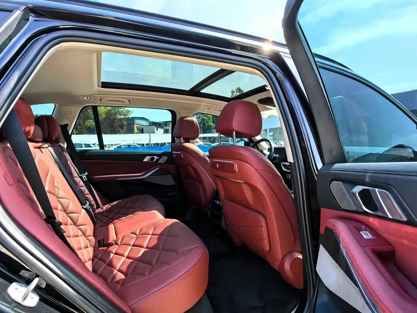 BMW X5 2023 xDrive 30Li M Sport Shadow Edition — миниатюра 7