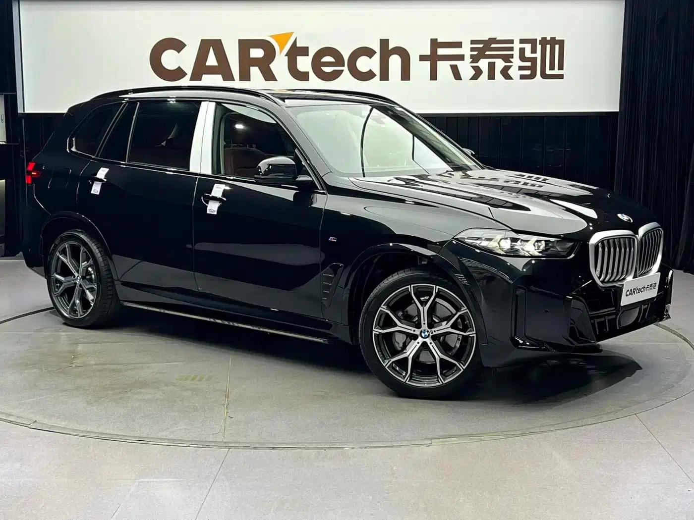BMW X5 2025 xDrive 30Li M Sport Shadow Edition — миниатюра 3