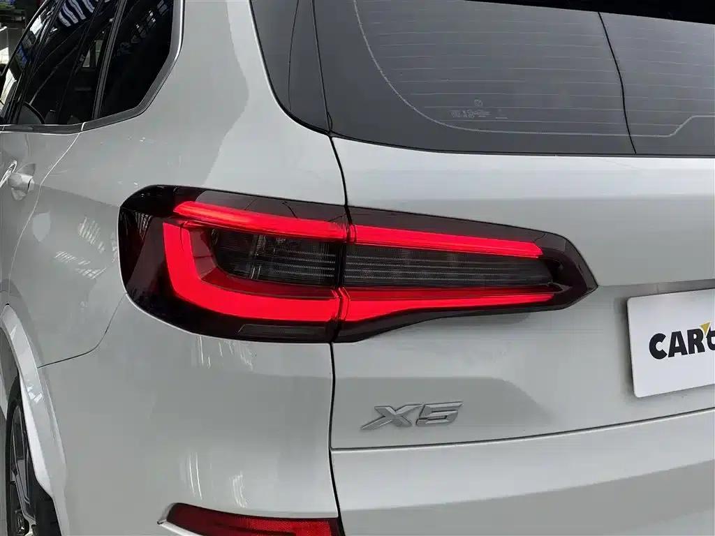 BMW X5 2022 Facelift xDrive 40Li M Sport Package — миниатюра 12