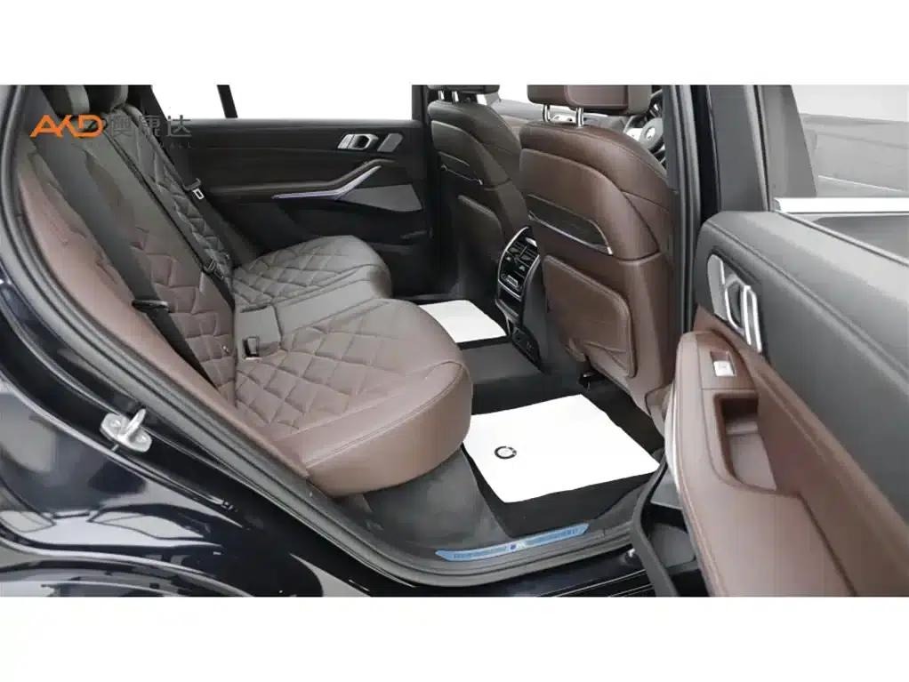 BMW X5 2022 xDrive 40Li Luxury M Sport Package — миниатюра 8
