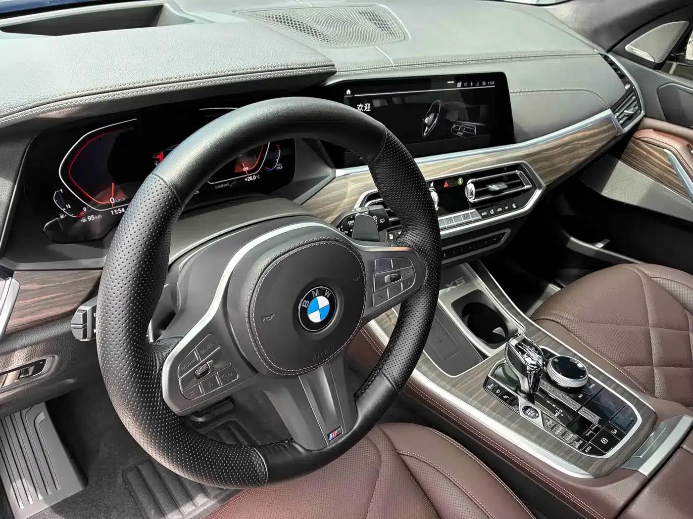 BMW X5 2022 Facelift xDrive 40Li M Sport Package — миниатюра 9