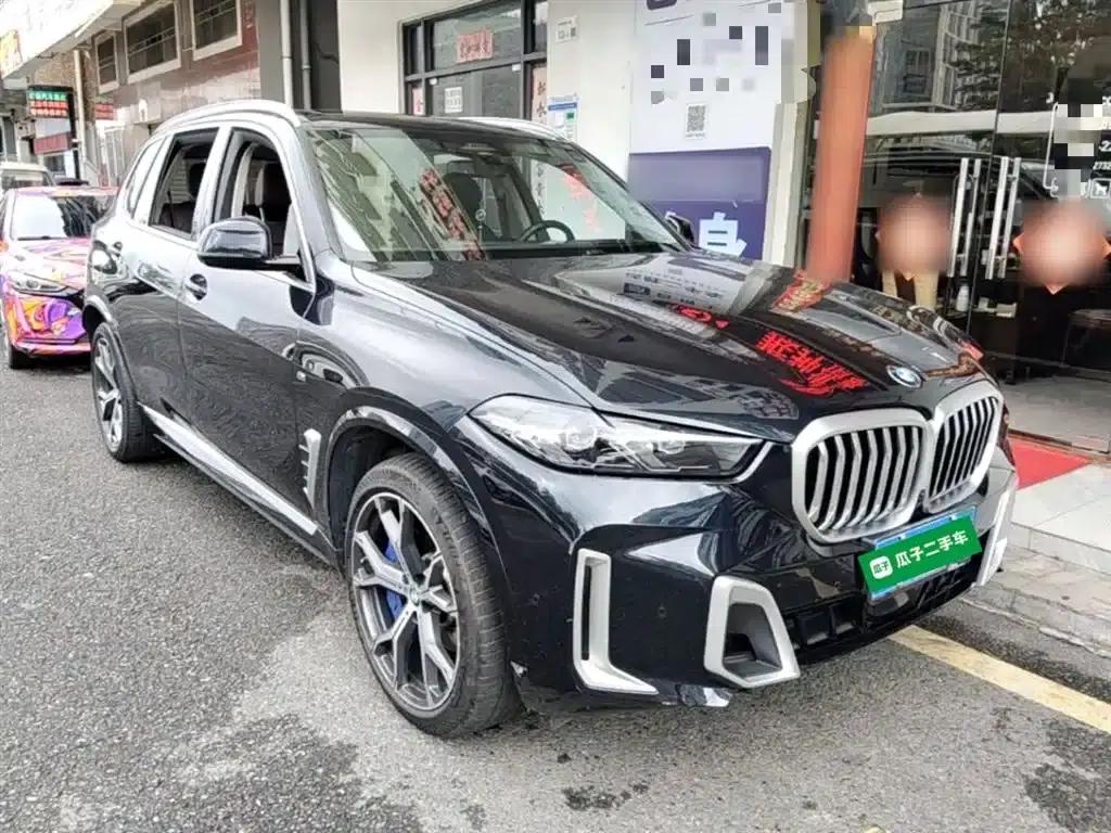 BMW X5 2023 xDrive 30Li Luxury M Sport Package — миниатюра 4