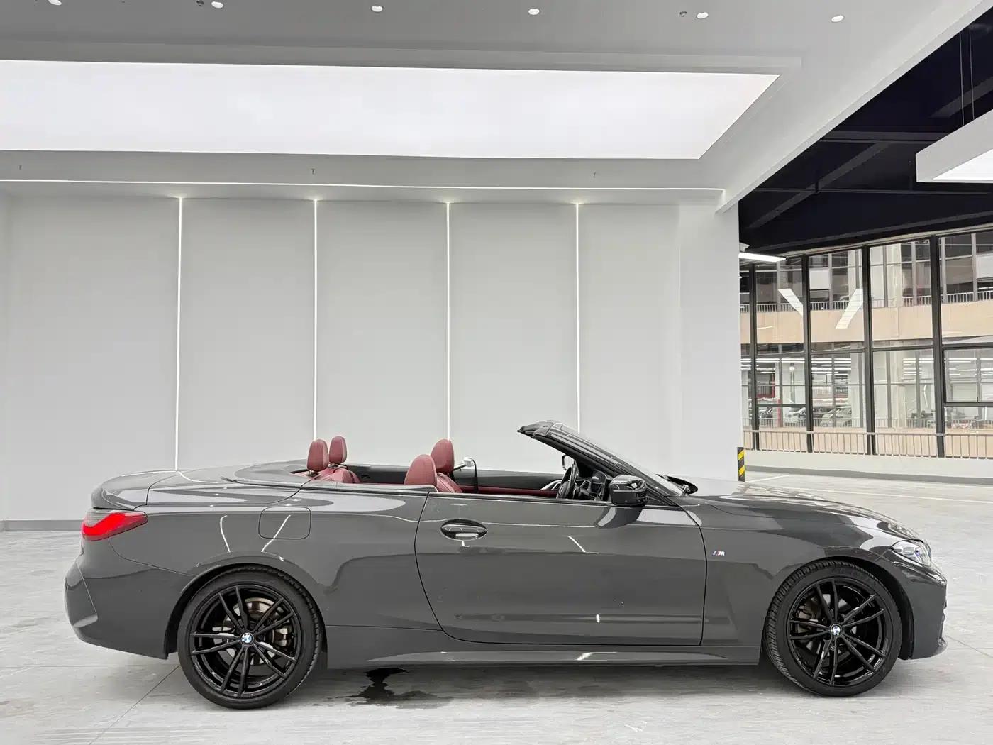 2023 BMW 4 Series 425i Convertible M Sport Shadow Edition — миниатюра 2