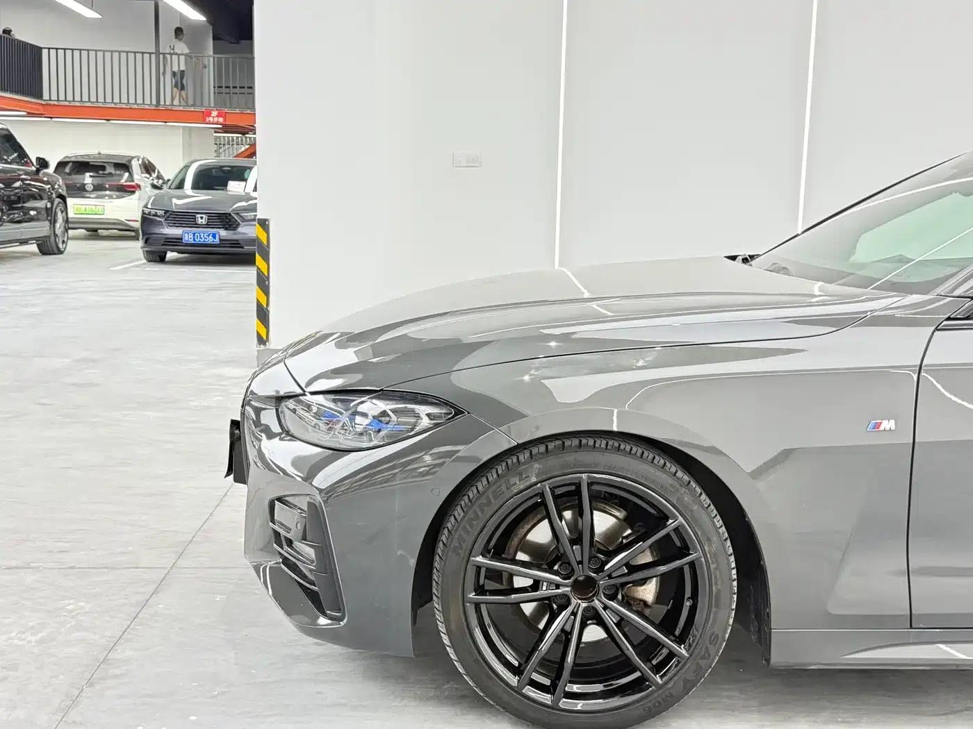 2023 BMW 4 Series 425i Convertible M Sport Shadow Edition — миниатюра 5