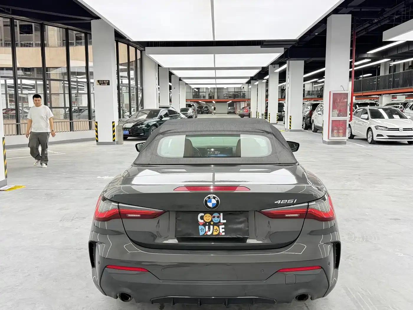 2023 BMW 4 Series 425i Convertible M Sport Shadow Edition — миниатюра 10