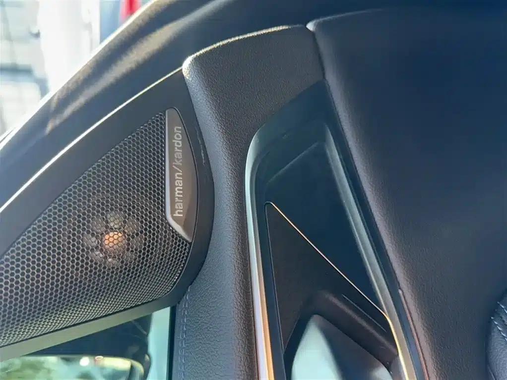 BMW 4 Series 2022 Facelift II 430i M Sport Shadow Edition — миниатюра 5
