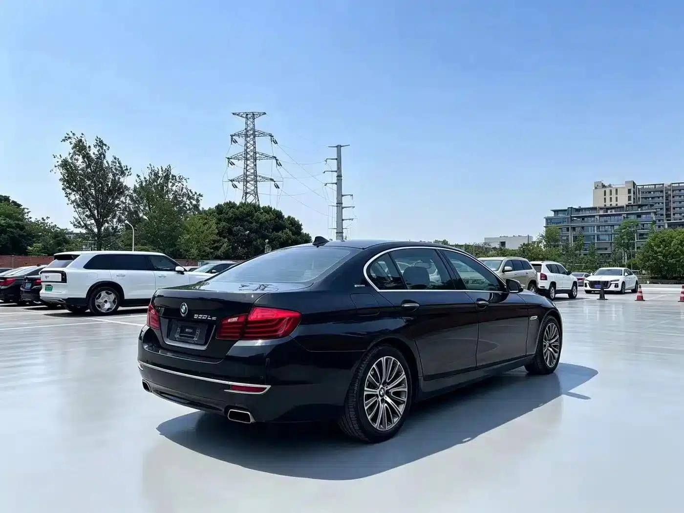 BMW 5 Series PHEV 2017 530Le — миниатюра 4