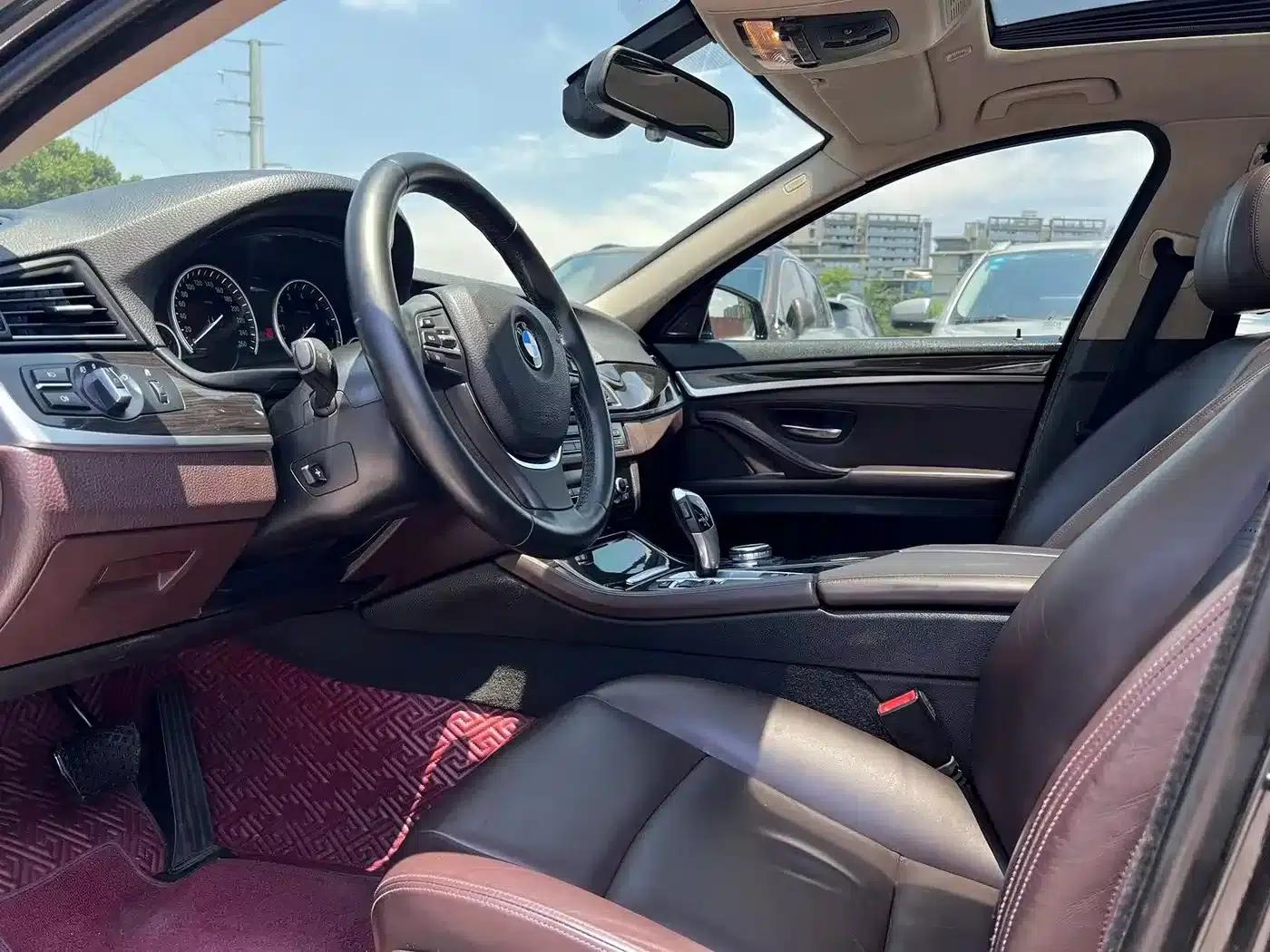BMW 5 Series PHEV 2017 530Le — миниатюра 9