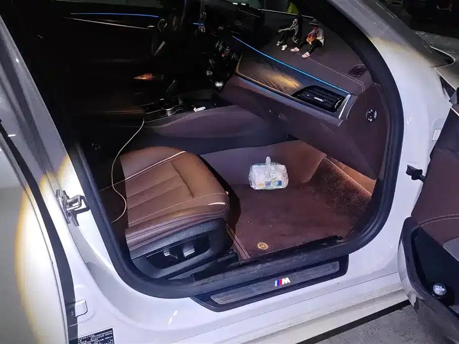 BMW 5 Series PHEV 2021 535Le M Sport Package — миниатюра 8