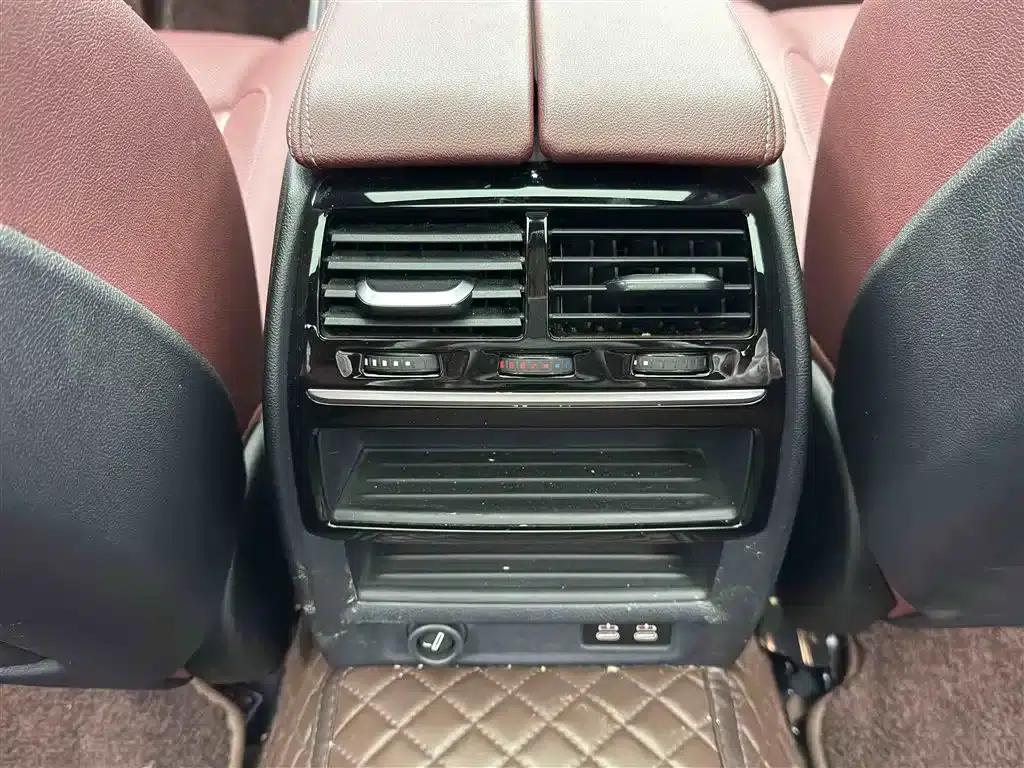 BMW 5 Series PHEV 2021 535Le Pioneer Edition M Sport Package — миниатюра 11