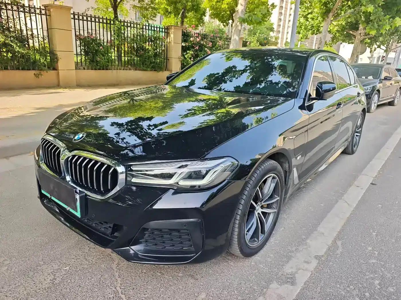 BMW 5 Series PHEV 2021 535Le M Sport Package — миниатюра 3