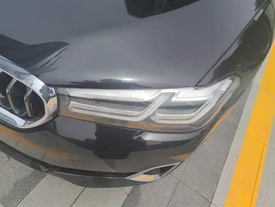BMW 5 Series PHEV 2021 535Le Luxury Package — миниатюра 5