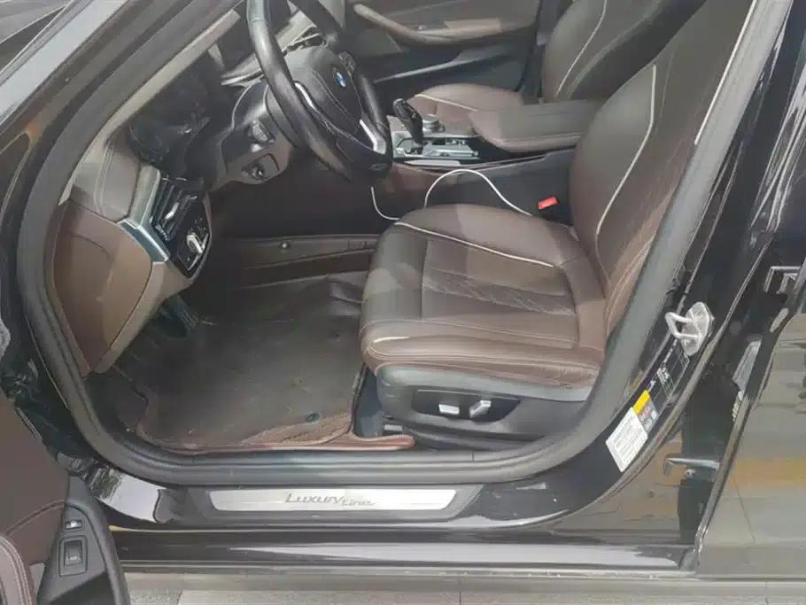 BMW 5 Series PHEV 2021 535Le Luxury Package — миниатюра 9