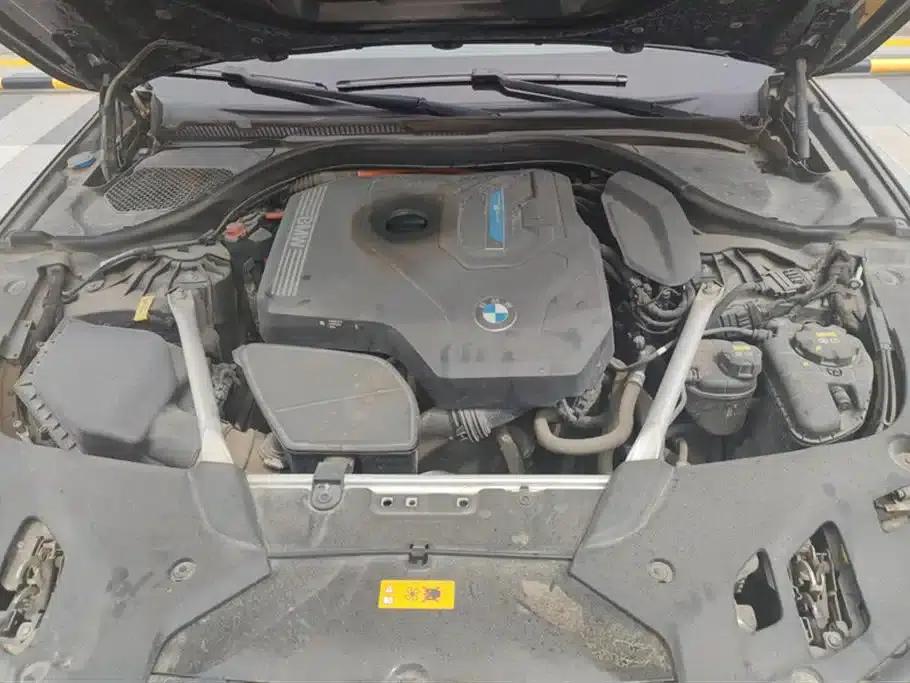 BMW 5 Series PHEV 2021 535Le Luxury Package — миниатюра 10