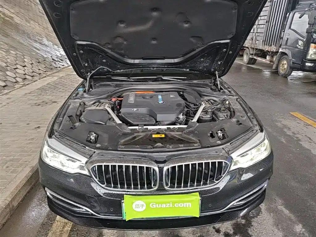 BMW 5 Series PHEV 2019 Facelift 530Le Luxury Package — миниатюра 20