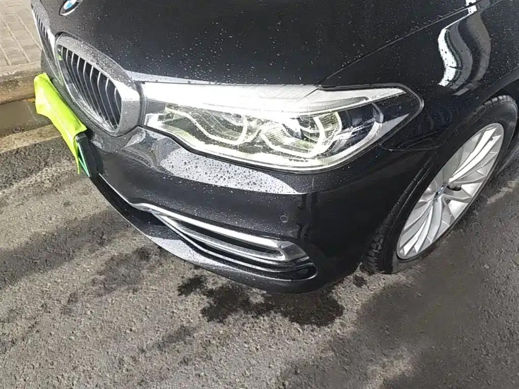 BMW 5 Series PHEV 2019 Facelift 530Le Luxury Package — миниатюра 24