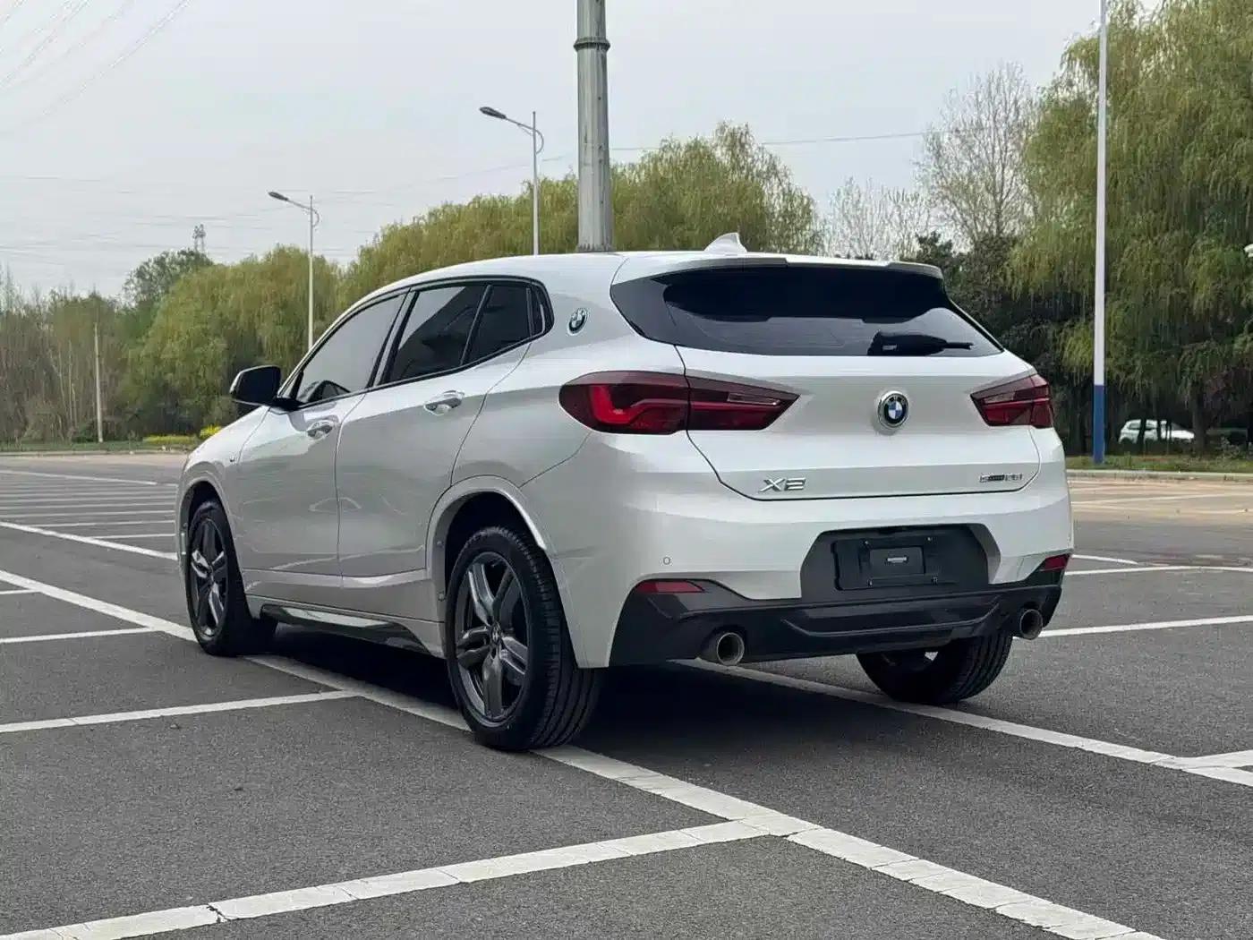 2021 BMW X2 Facelift sDrive25i M Sport Package — миниатюра 6