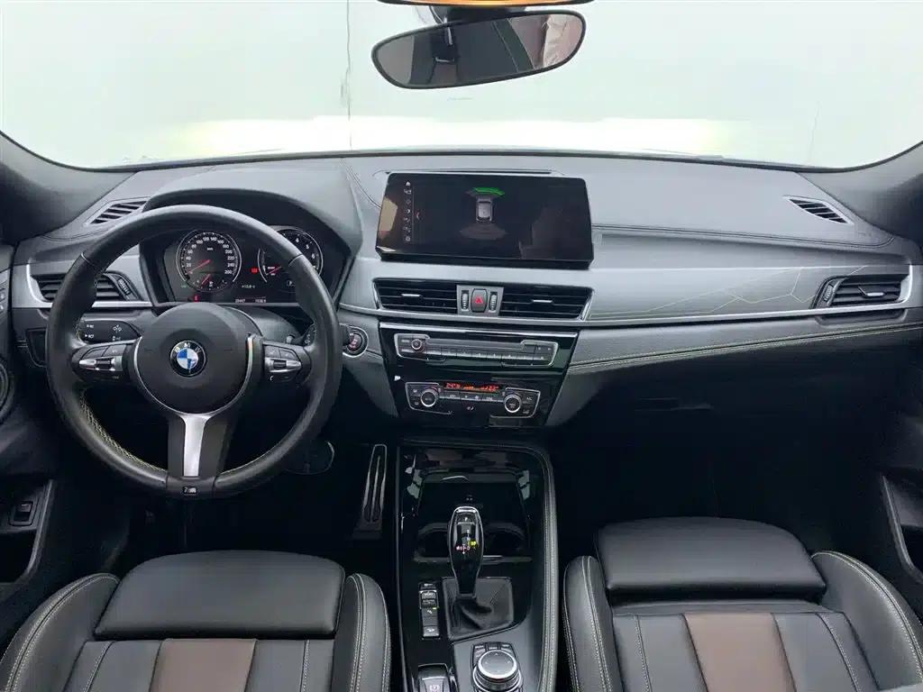 BMW X2 2023 xDrive 25i Shining Edition — миниатюра 17