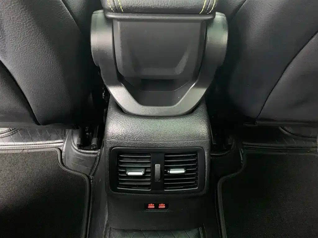 BMW X2 2023 xDrive 25i Shining Edition — миниатюра 27