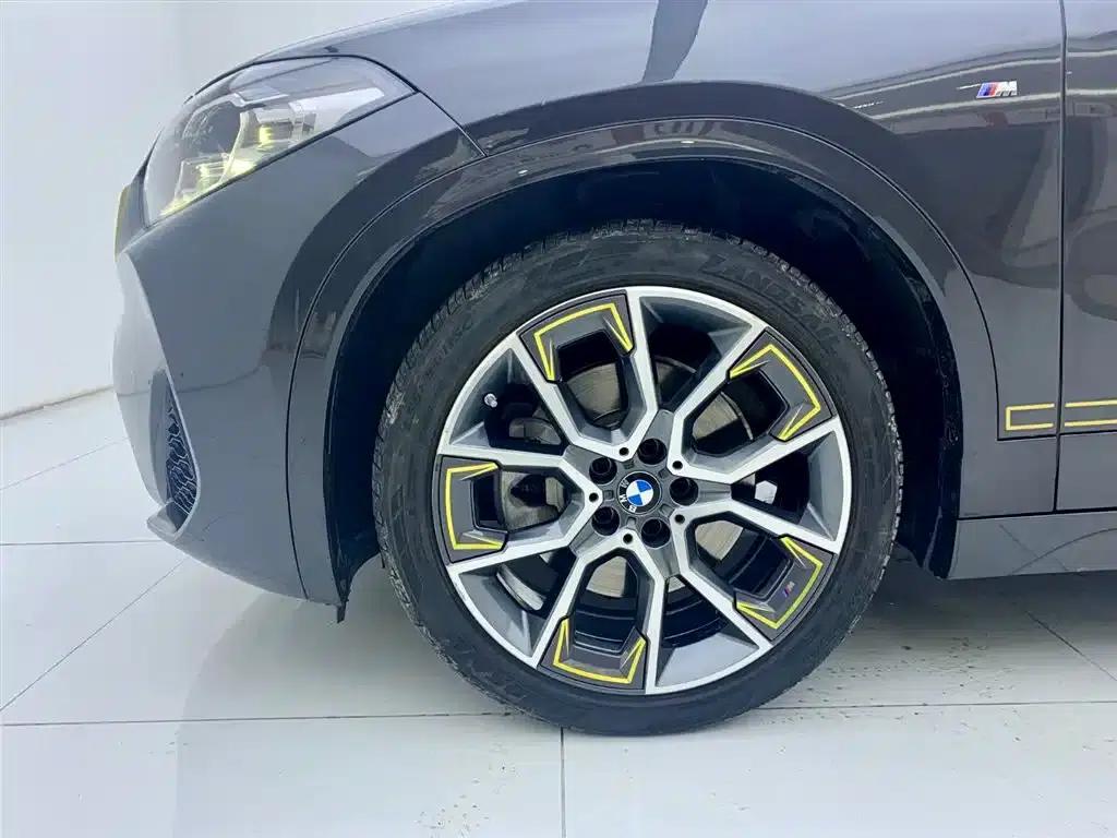 BMW X2 2023 xDrive 25i Shining Edition — миниатюра 6