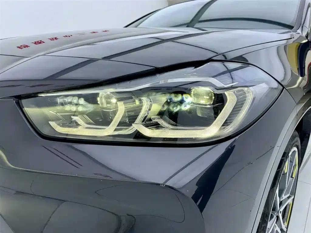 BMW X2 2023 xDrive 25i Shining Edition — миниатюра 8