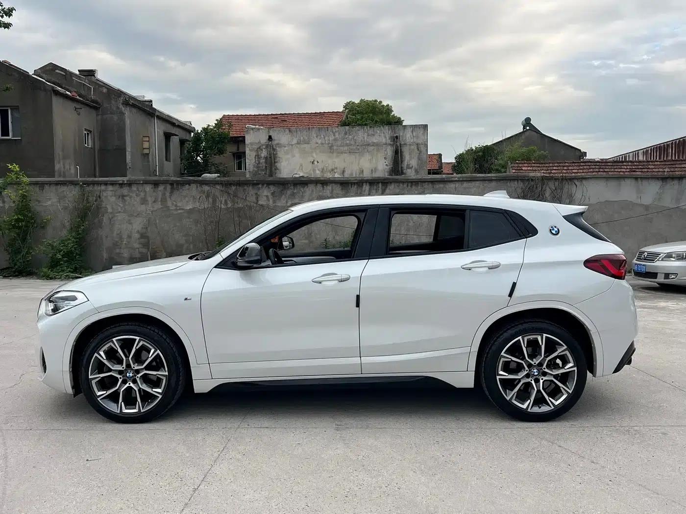 BMW X2 2021 sDrive25i M Sport Package — миниатюра 13