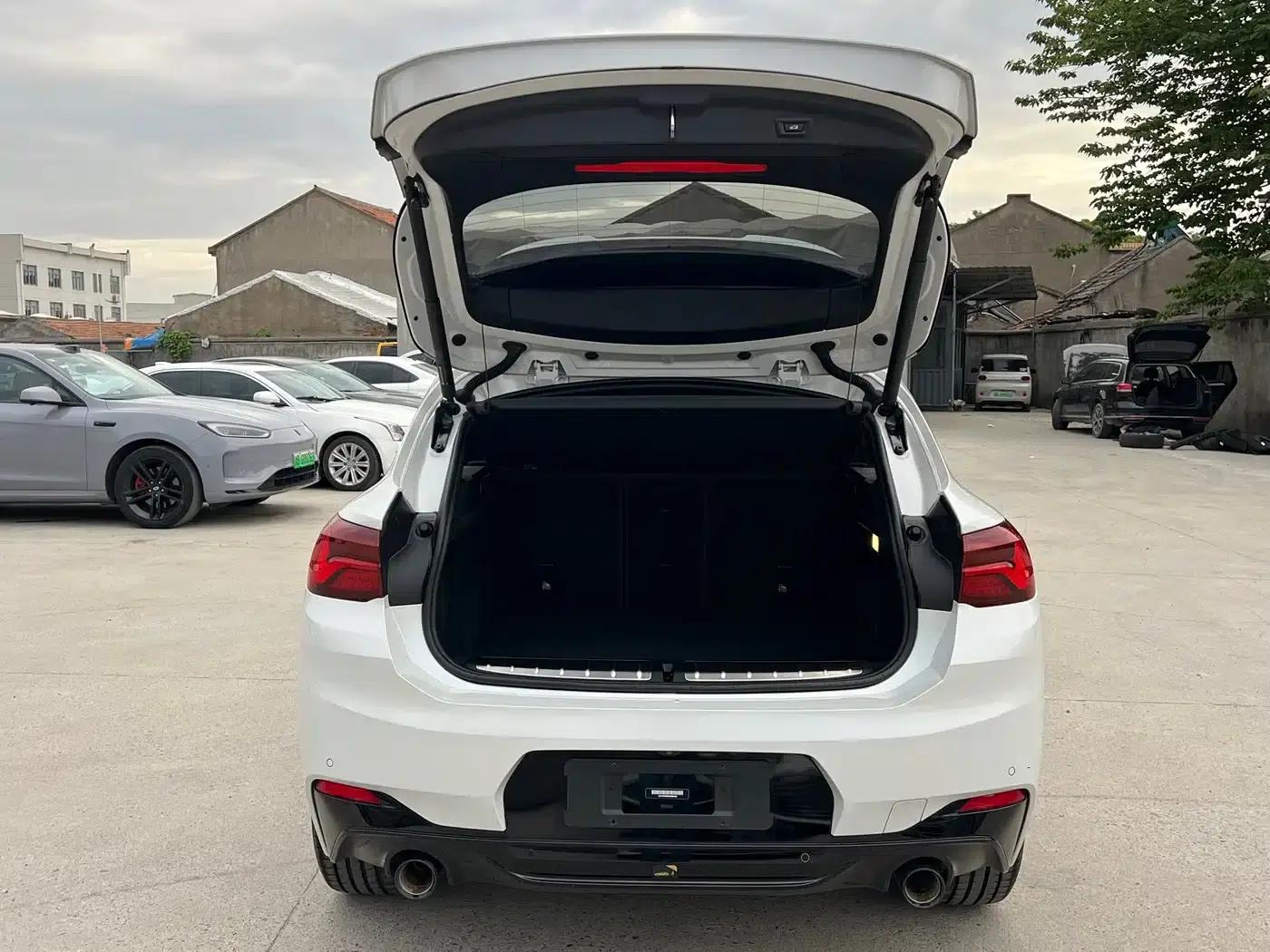BMW X2 2021 sDrive25i M Sport Package — миниатюра 17