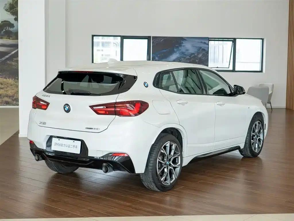 BMW X2 2022 sDrive25i Shadow Edition — миниатюра 6