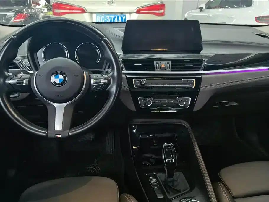 BMW X2 2022 sDrive25i M Sport Package — миниатюра 12