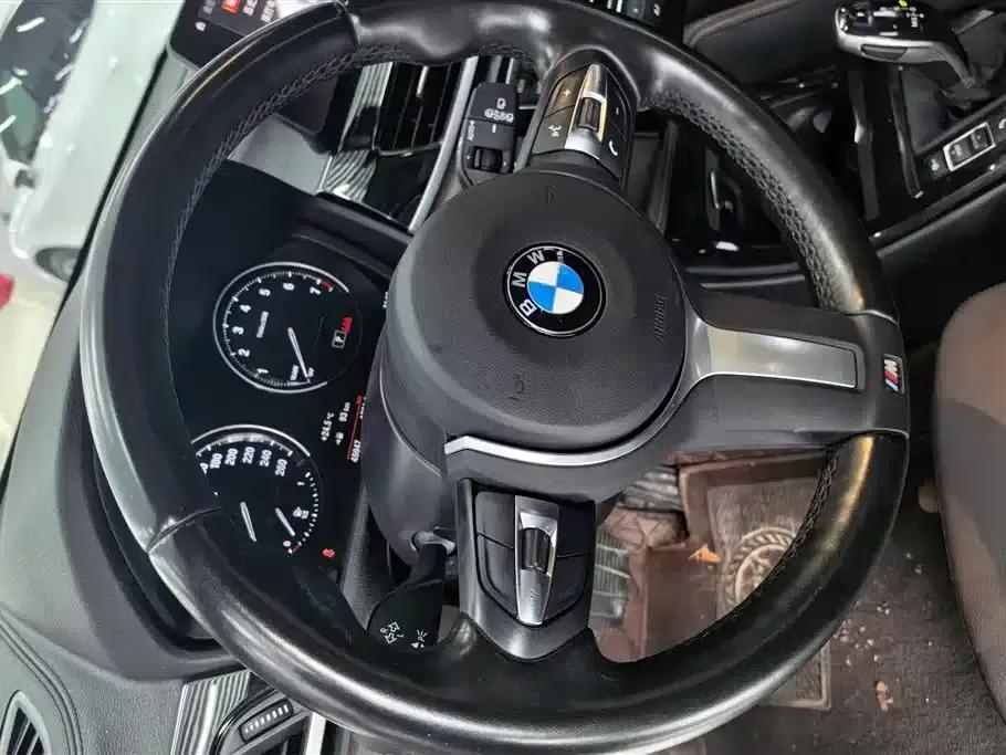 BMW X2 2022 sDrive25i M Sport Package — миниатюра 15