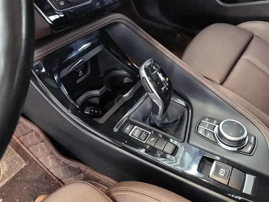 BMW X2 2022 sDrive25i M Sport Package — миниатюра 16