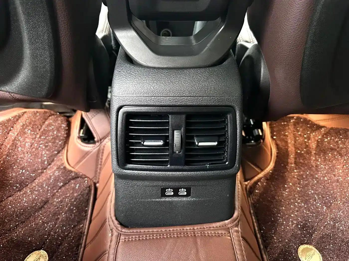 2021 BMW X2 xDrive25i M Sport Package — миниатюра 7