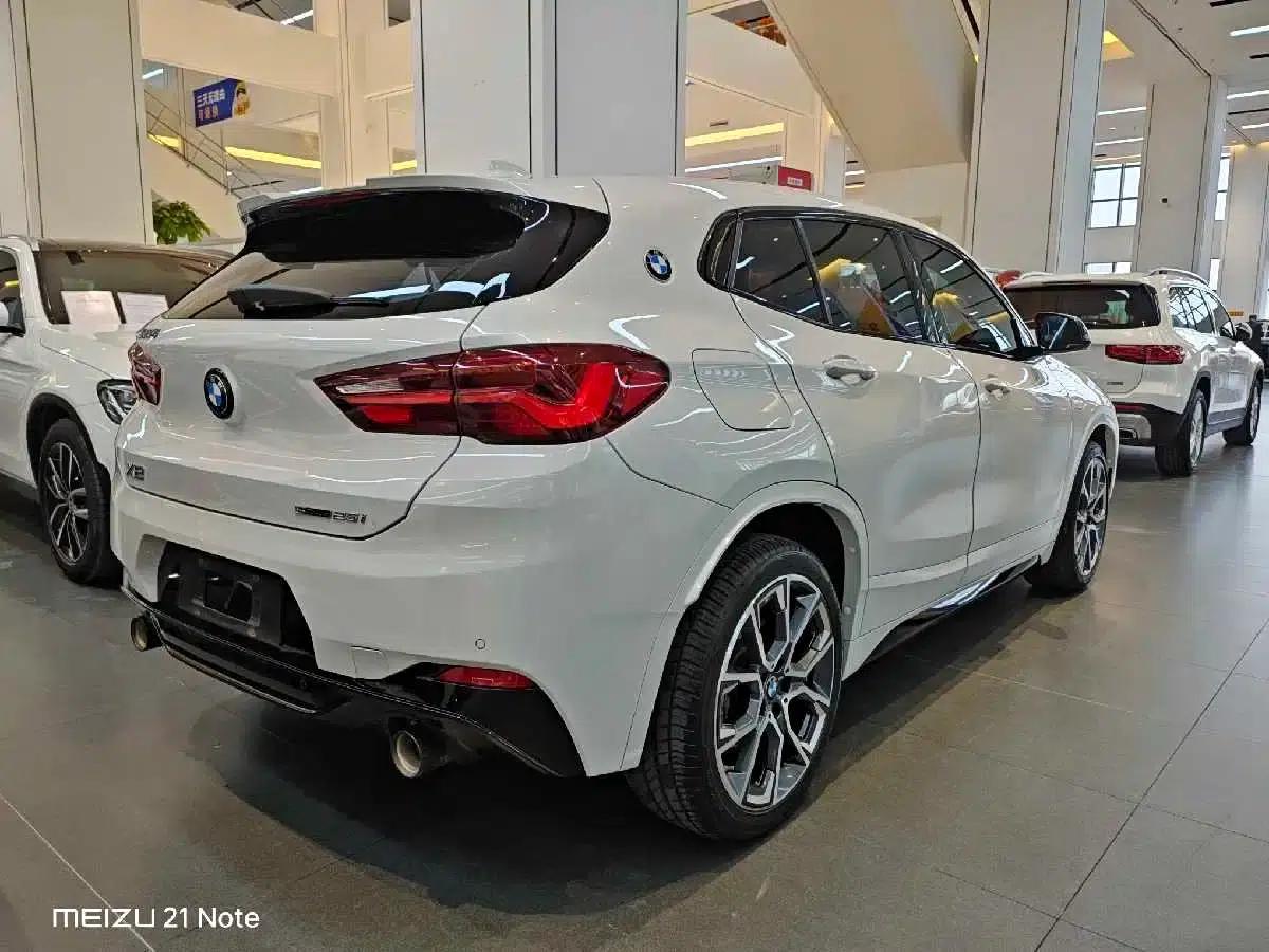 BMW X2 2021 Facelift sDrive25i Shadow Edition — миниатюра 6